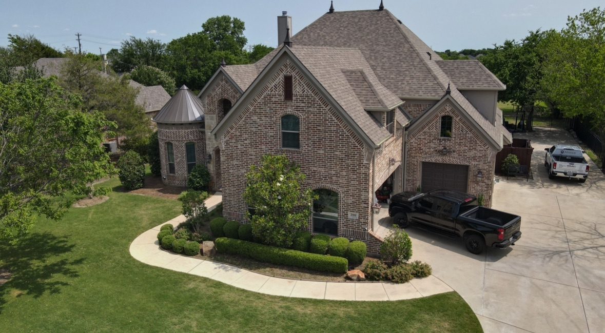 Architectural asphalt shingle roof completed by Alliance Metal Roofing